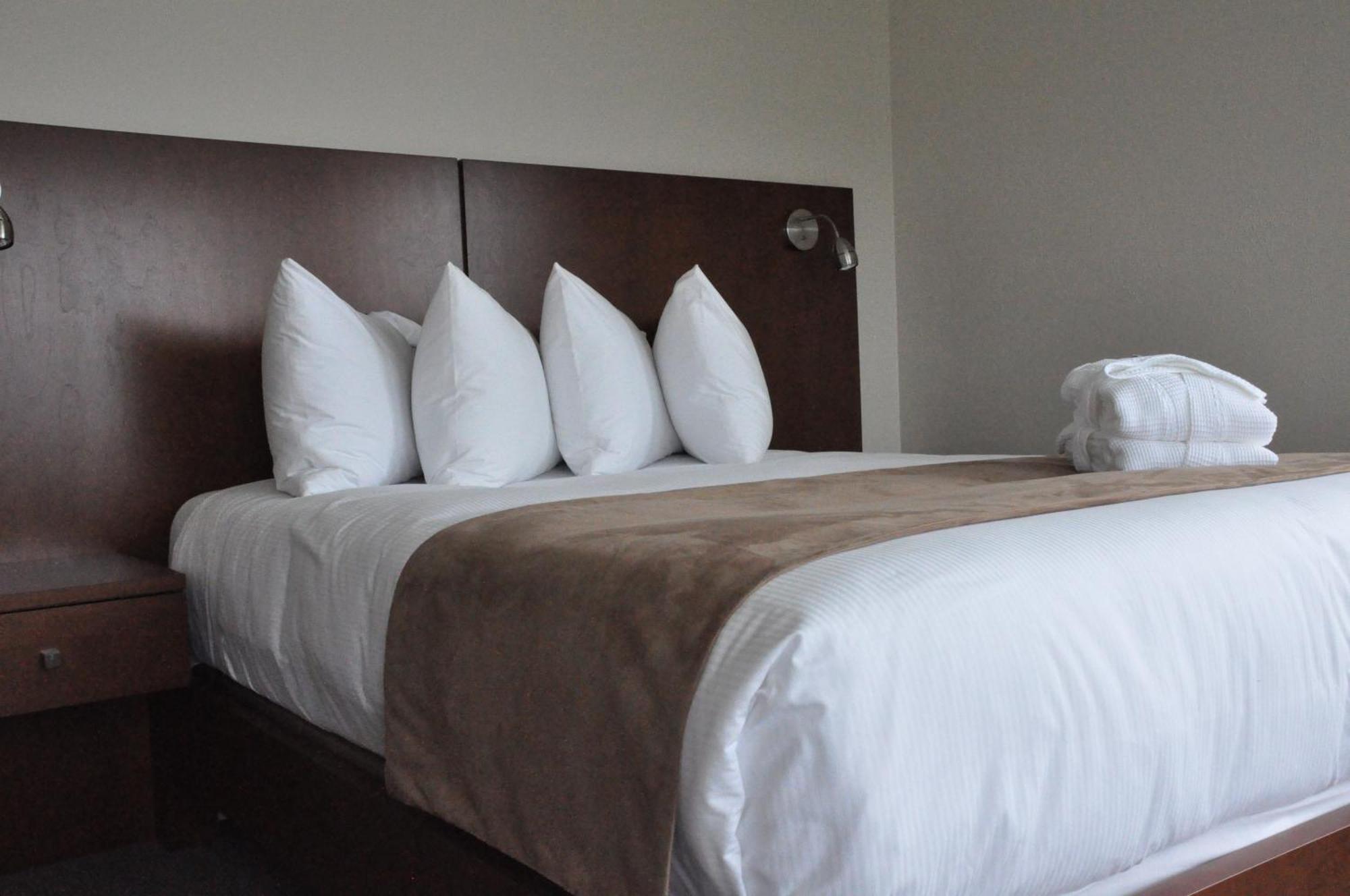 Hotel Les Trois Soeurs Perce Εξωτερικό φωτογραφία